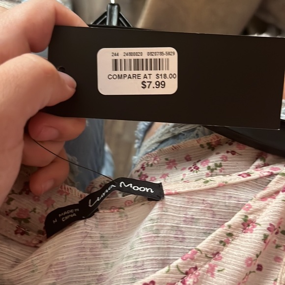 Cute - Picture 4 of 4